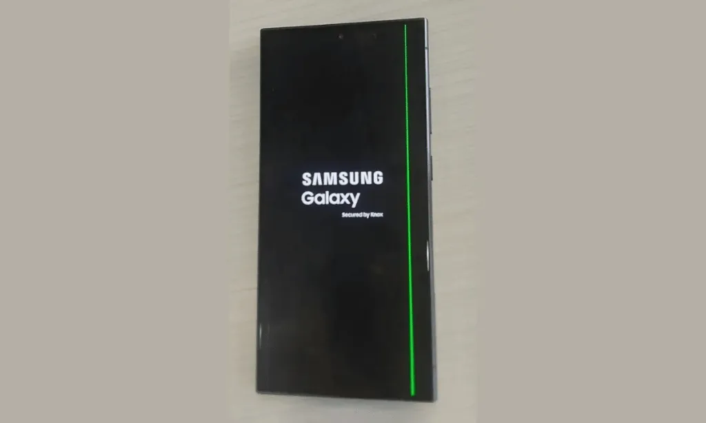 Samsung aggiorna Galaxy S24, Z Fold 6 e serie A mentre emergono problemi display su S23