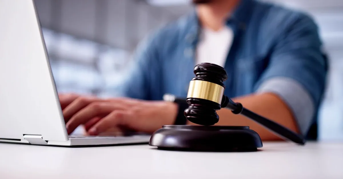 Lavoro, più liti su pubblico impiego e licenziamenti