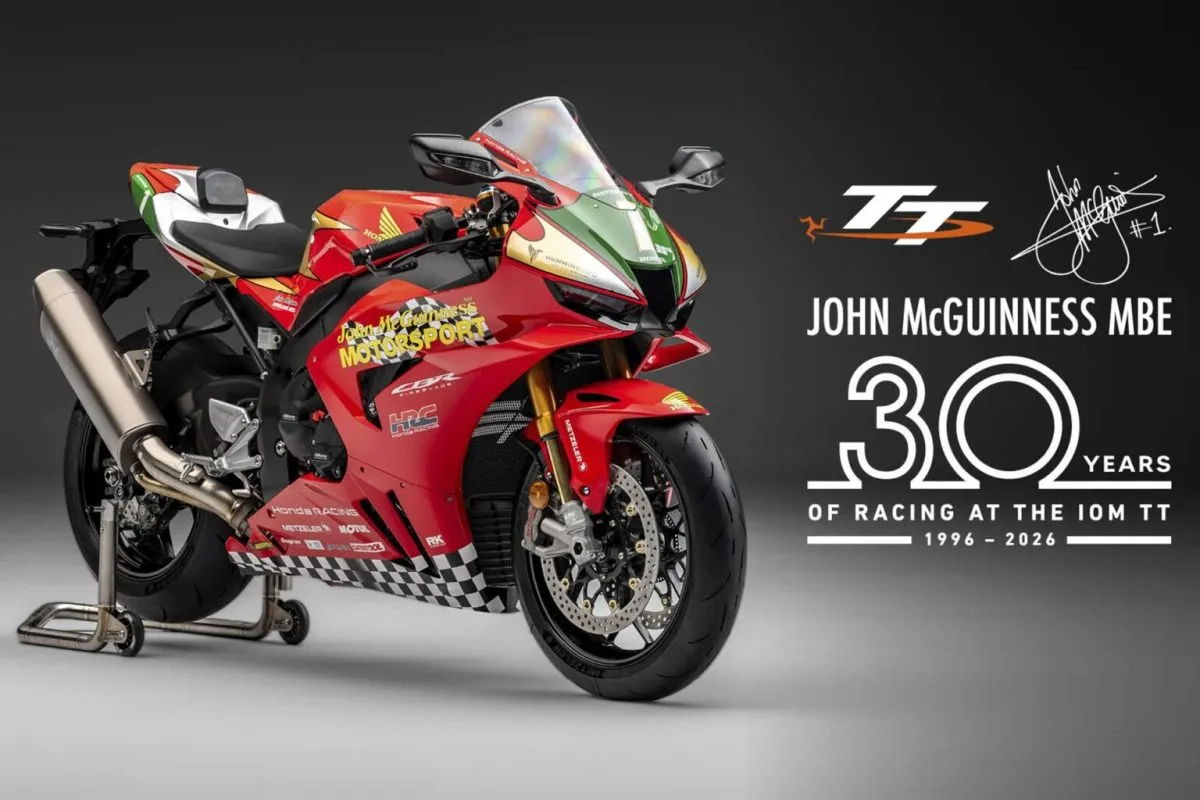 Honda e McGuinness, 30 anni al TT celebrati con una Fireblade limitatissima