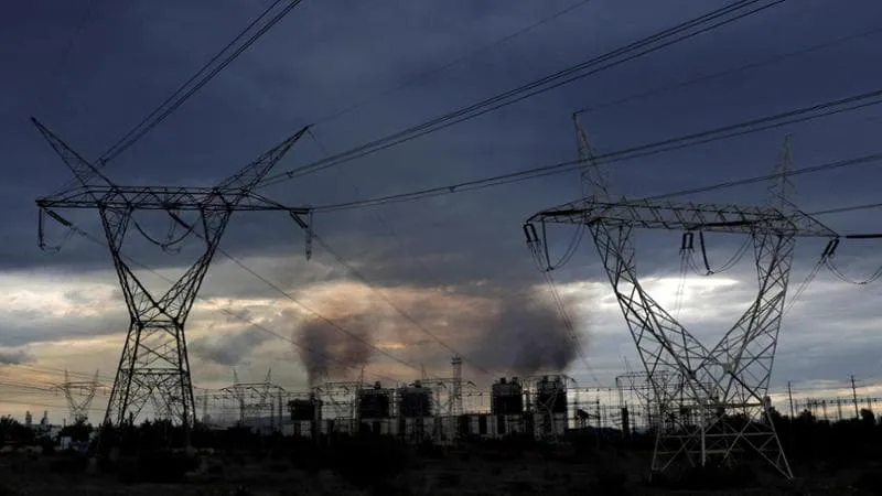 Slitta il tetto al gas: “Verifiche con l’Ue”. I dubbi dagli operatori