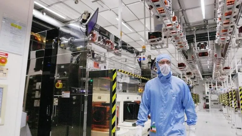 ST Microelectronics accelera: ricavi in aumento e utile che cresce quasi del 23%