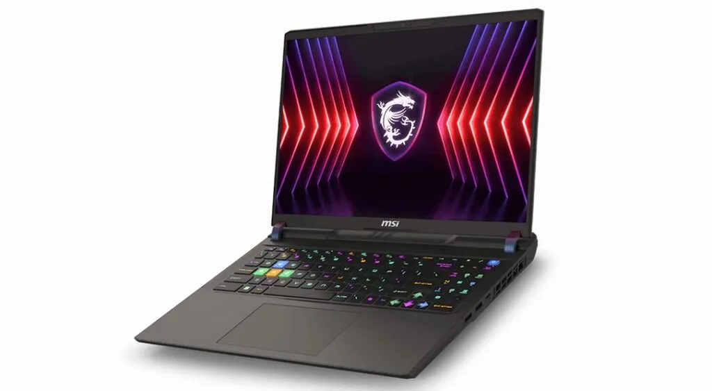 MSI Vector 16 con RTX 5070 Ti crolla a 1.979€ su MediaWorld: risparmi 420€ sul miglior laptop gaming del 2025