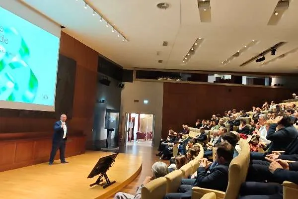 Criptovalute: chi vi investe vorrebbe farlo tramite la propria banca