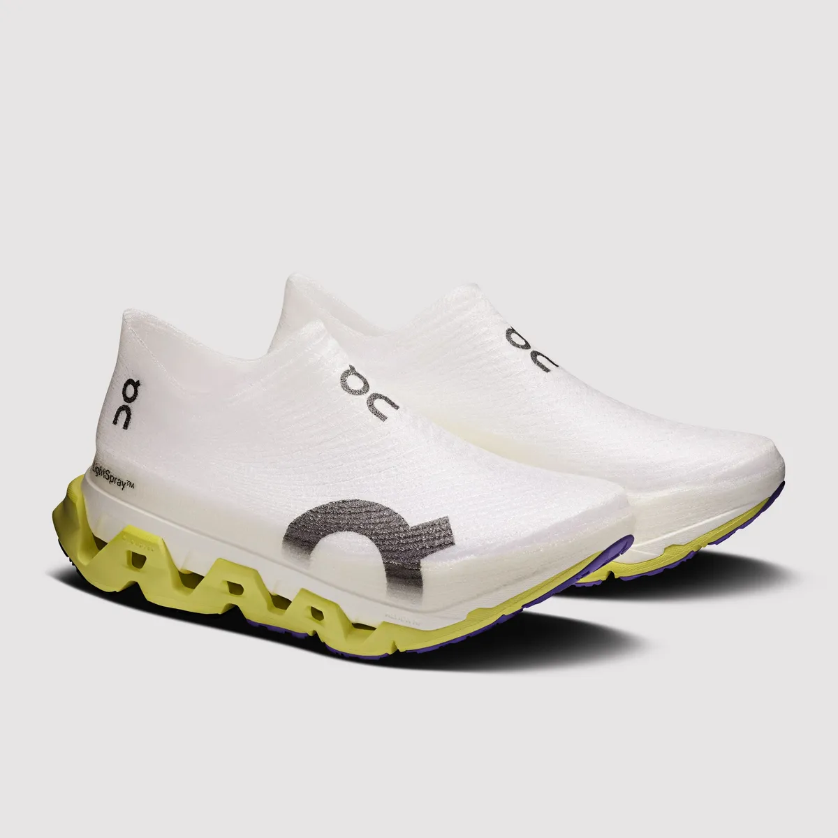 On Running LightSpray Cloudmonster 3 Hyper Review: