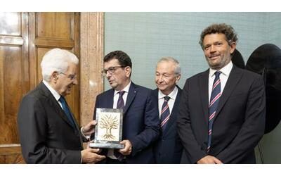 «Bambini vittime di condizioni disumane». Mattarella riceve il Premio Burgio
