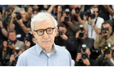 Baum, la crisi del cinquantenne che parlava (e litigava) con sé stesso. Ecco l’inizio del primo romanzo di Woody Allen