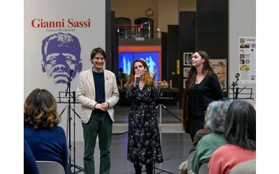 Slam Su la Lettura oggi nell App e domani in edicola la poesia dei nuovissimi