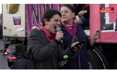 8 marzo migliaia di persone in piazza a Roma per i diritti delle donne Situazione peggiorata con il governo Meloni
