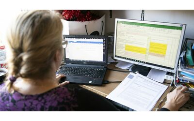 A febbraio +47mila occupati: tutte lavoratrici donne, molte over 50. Tra gli uomini salgono gli inattivi