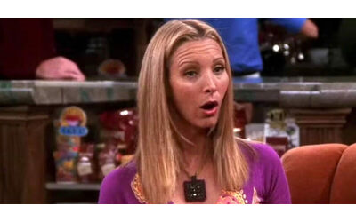 A nessuno importava di me mi chiamavano la sesta di Friends Mi sono sentita messa da parte Non c era alcuna visione per me n aspettative Lisa Kudrow si sfoga