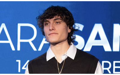 A scuola il maestro mi bullizzava chiamandomi sacra panza Oggi voglio essere un antieroe e sogno di portare sul palco del Festival il mio cane Seltsam si gioca la finale di Sar Sanremo