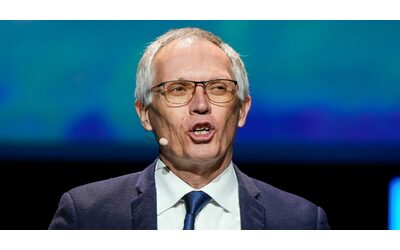 “A Tavares 100 milioni di euro di buonuscita”: l’indignazione per il (possibile) maxi-bonus all’ex ad di Stellantis e perché può arrivare