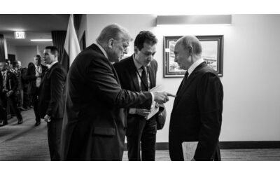 Alaska, non c’è il cessate il fuoco sull’Ucraina. Trump: “Cosa manca? Non voglio dirlo”. Poi sente Zelensky e i leader europei