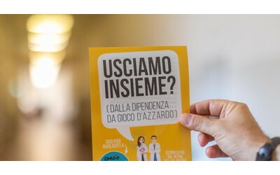 Altri tre esempi di mondo alla rovescia: azzardopatia, Roma per D&G e fringuelli sterminati