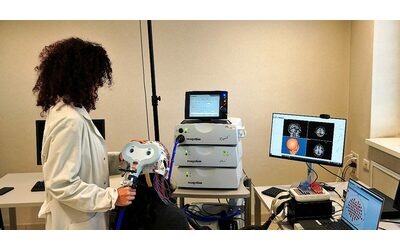 Alzheimer, così la stimolazione magnetica transcranica ha rallentato del 52% la progressione della malattia