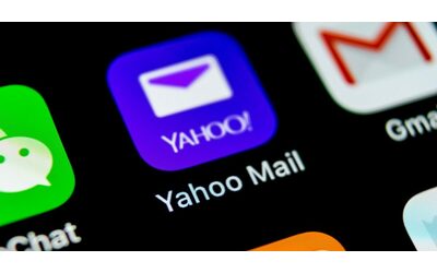 Anche email, chat Whatsapp ma anche musica in straming e gaming inquinano: “Più ci sono emoji, foto e video e più aumentano le emissioni di Co2”