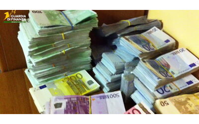 Anche i narcotrafficanti devono pagare le tasse sulla cocaina importata sequestrati 18 milioni