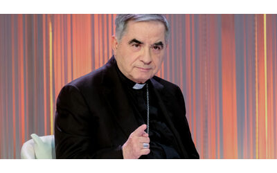 Angelo Becciu presente o assente al Conclave? “Ecco cosa voleva il Papa”. E il caso esplode tra i cardinali