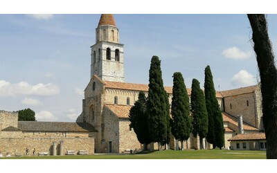 Aquileia, il progetto di un mega parco fotovoltaico a ridosso dell’area archeologica fa infuriare Soprintendenza e Comune