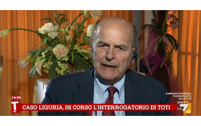 Arresto Toti, Bersani a La7: “Che aspetta a dimettersi? È inaccettabile attendere i giudici, anche i bambini hanno visto ciò che è successo”