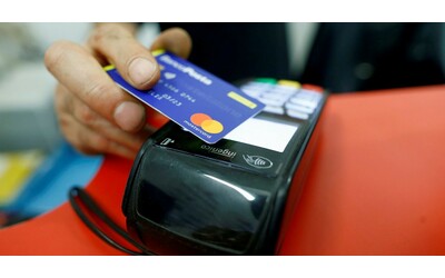 Arriva il collegamento obbligatorio tra pos e registratori di cassa: la stretta in chiave anti evasione