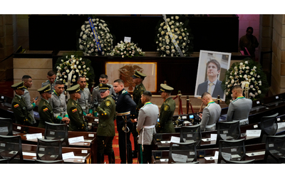 Assassinio di Miguel Uribe: la Colombia si avvia alle elezioni con un profondo logoramento sociale