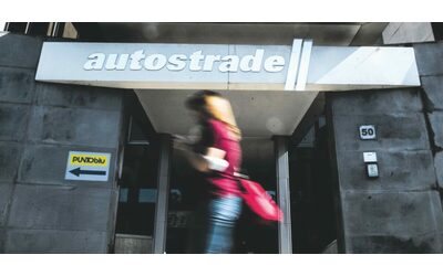 Autostrade chiuse indagini sugli ex ad Castellucci e Tomasi Profitti sottratti a manutenzione