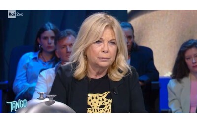 Avevo capito tutto senza che nessuno mi dicesse niente un dolore che ti spacca in due la vita Forum come vedere mio marito con un altra parla Rita Dalla Chiesa