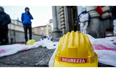 Barcellona Pozzo di Gotto operaio di 60 anni muore travolto da un nastro trasportatore