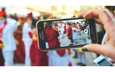Basta poco per diventare non idonei alla comunit ed essere cancellati dal web