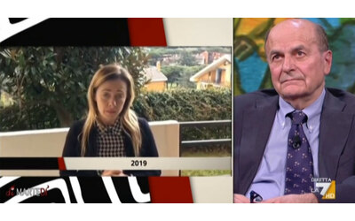 Bersani a La7: “Meloni e Salvini vogliono spiegarci morale e religione, arruolano Dio come sottosegretario”