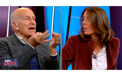 Bertinotti a La7: “Macron? Arrogante e presuntuoso, il suo è stato quasi un colpo di Stato”. Botta e risposta con Alessandra Sardoni