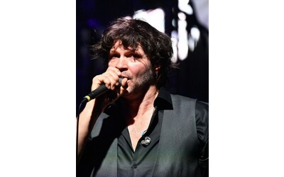 Bertrand Cantat dei Noir Desir indagato per il suicidio della moglie. Era già stato condannato per l’omicidio di Marie Trintignant