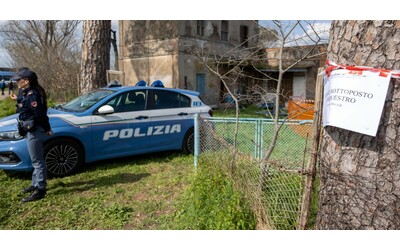 Blitz della Digos nella rete anarchica a Roma caccia a contatti e obiettivi dopo l esplosione al Parco degli Acquedotti