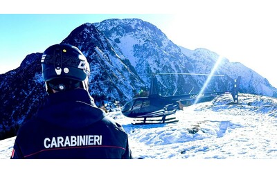 Brescia l imprenditore Giorgio Oliva ci ricasca con l elicottero sulla pista da sci per la seconda volta in 8 mesi