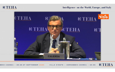 Calenda al Forum Ambrosetti: “Giudizio positivo sul governo Meloni. Alleanze? Noi mai con amici...