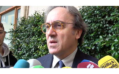 Caso Almasri, Bonelli attacca: “Inaccettabile, Meloni riferisca e Nordio si dimetta”. E su Santanchè: “Frode allo Stato, deve lasciare”