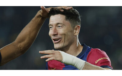 Champions, le pagelle: Lewandowski in splendida solitudine, Kvara illumina Parigi. Kompany pareva quasi seccato: più umiltà, please