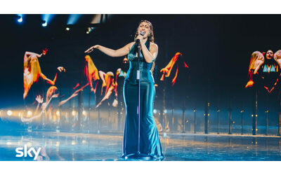 Che rottura di cog oni non andrei da Geolier a dirgli di cantare in italiano Jake La Furia a X Factor 2025 sbotta e difende la sua cantante siciliana Delia