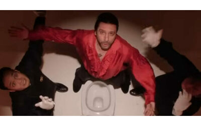 Checco Zalone e la sua Prostata enflamada l ultima canzone trasmessa a reti unificate su Mediaset