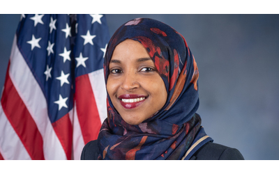 Chi Ilhan Omar la deputata dem aggredita a Minneapolis nel mirino di Trump L ultimo attacco 24 ore fa Non ama gli Usa