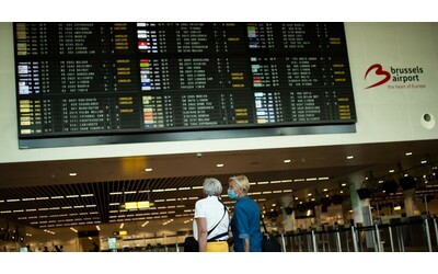 Chiuso lo spazio aereo del Belgio: tutti gli aerei in volo dirottati verso Paesi vicini