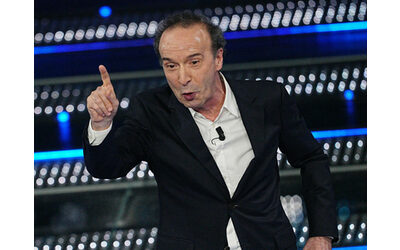 Con ‘Il Sogno’ Benigni fa un pezzo di storia della tv. E non era affatto in una posizione comoda