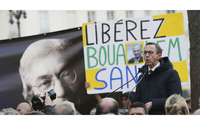 Condannato a 5 anni di carcere lo scrittore Sansal: 80 anni, malato, è vittima delle tensioni tra Parigi e Algeri