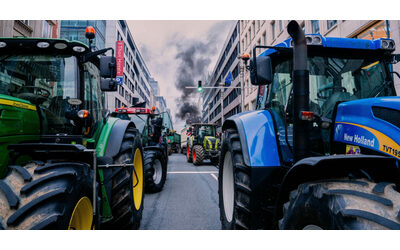 Consiglio Ue fermo sul Mercosur la protesta dei trattori infiamma Bruxelles Meloni rassicura Lula Ma risposte agli agricoltori