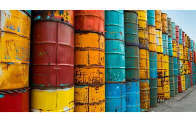 Crisi energetica peggiore di quelle del 1973 1979 e 2022 messe insieme Dopo gli attacchi a Kharg petrolio oltre i 115 dollari a barile