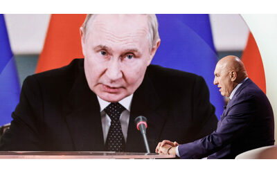 Crosetto: “Insospettabili italiani corrotti dalla Russia”. Le proteste pro Pal? “Landini non è capace di farlo da solo. Infiltrazione per destabilizzarci”