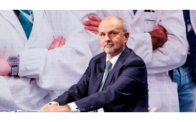 Da Schillaci una sparata populista lo sa il ministro quante ore dedicano i medici al loro lavoro