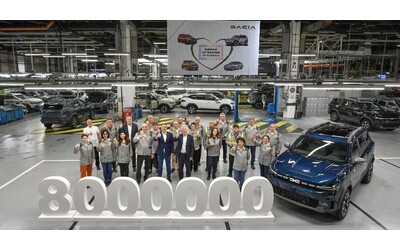 Dacia, dallo stabilimento di Mioveni esce la 8 milionesima auto. E’ una Bigster