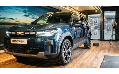 Dacia Italia archivia un 2024 da record e fa debuttare il nuovo suv Bigster